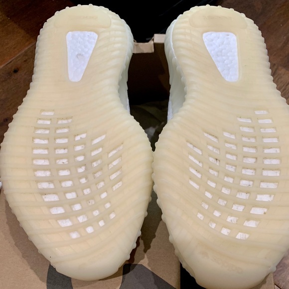 YEEZY Boost 350 Cream - Picture 11 of 11